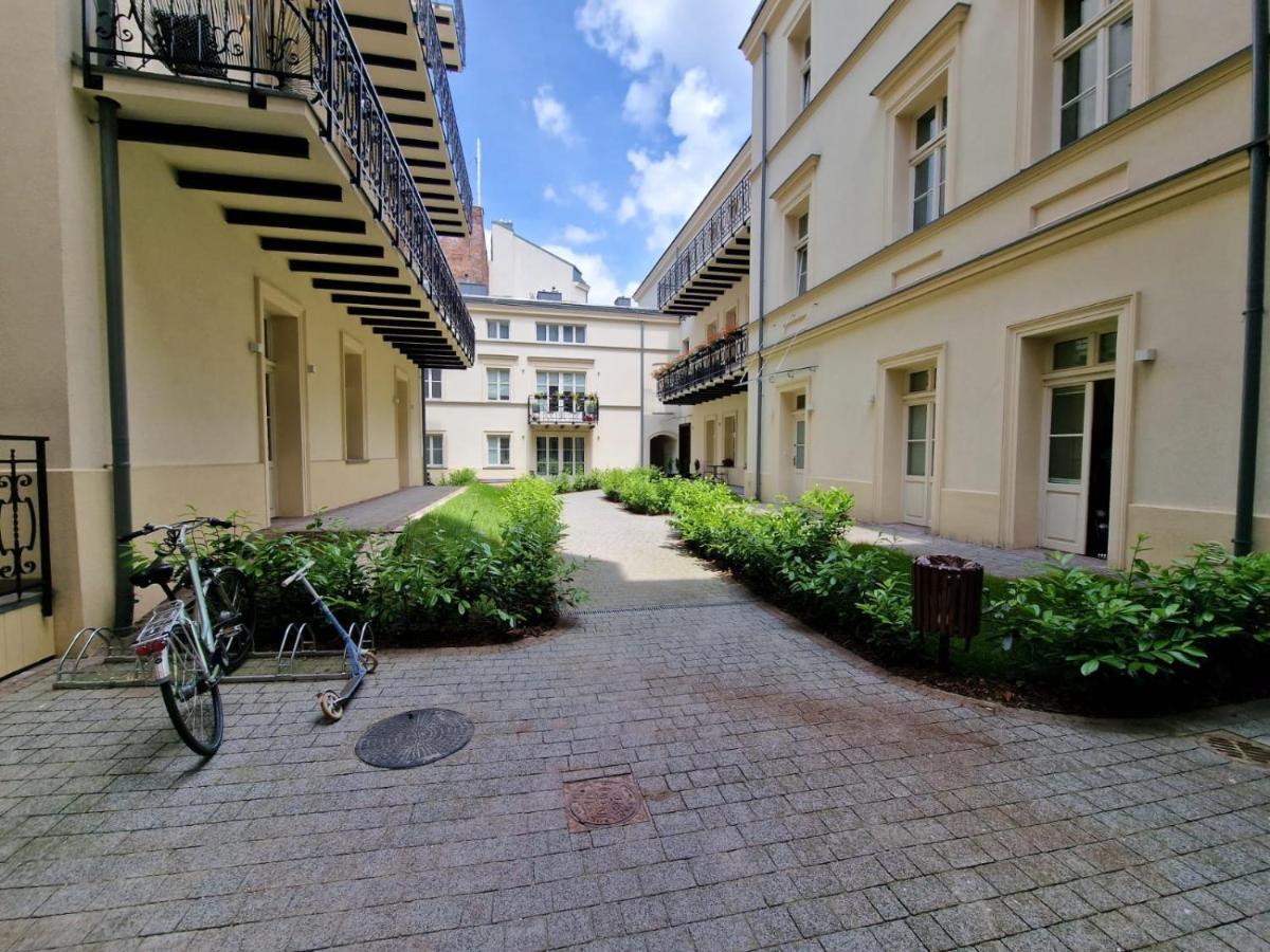 Apartamenty Sebastiana Krakow Luaran gambar