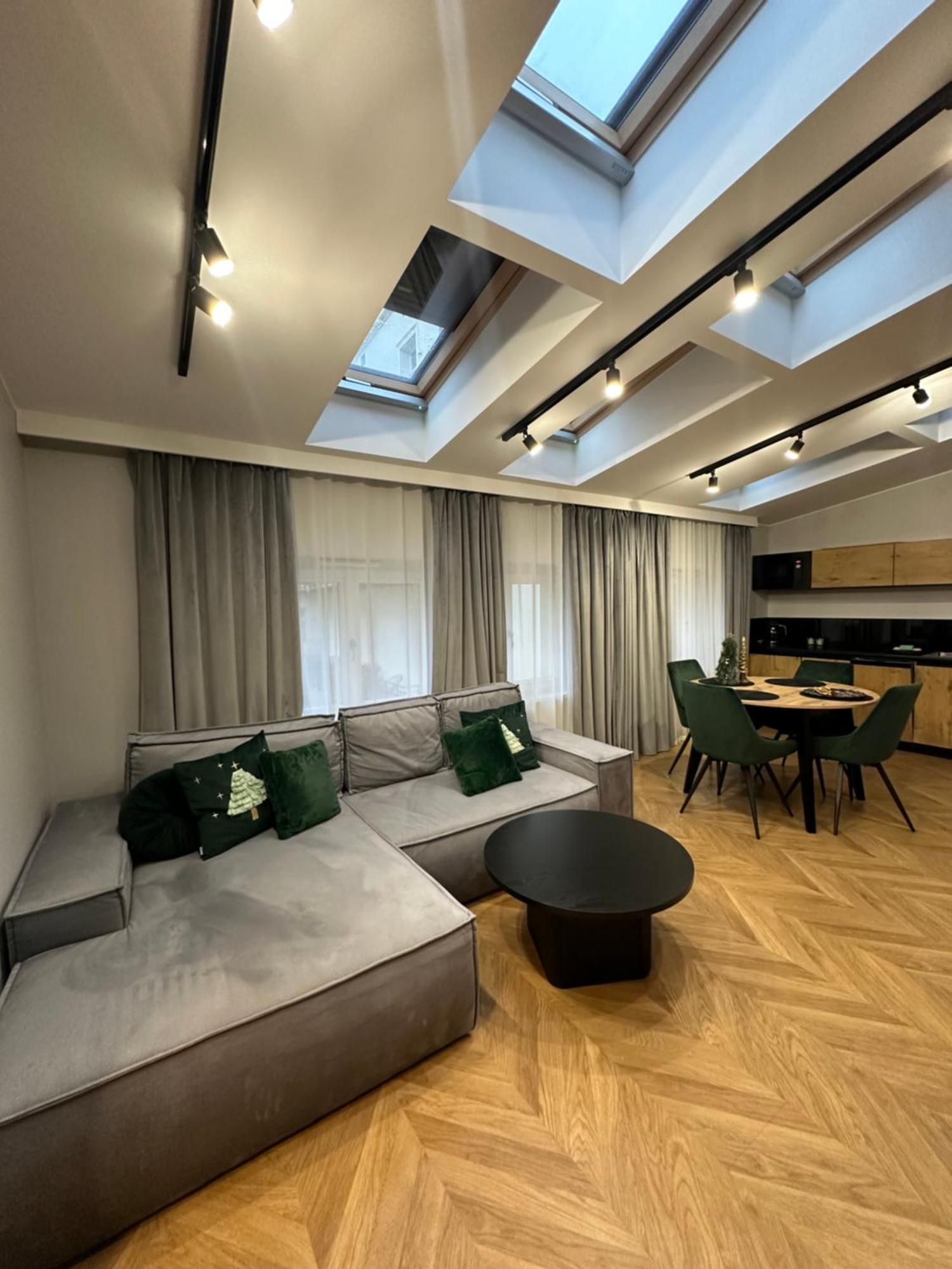 Apartamenty Sebastiana Krakow Luaran gambar