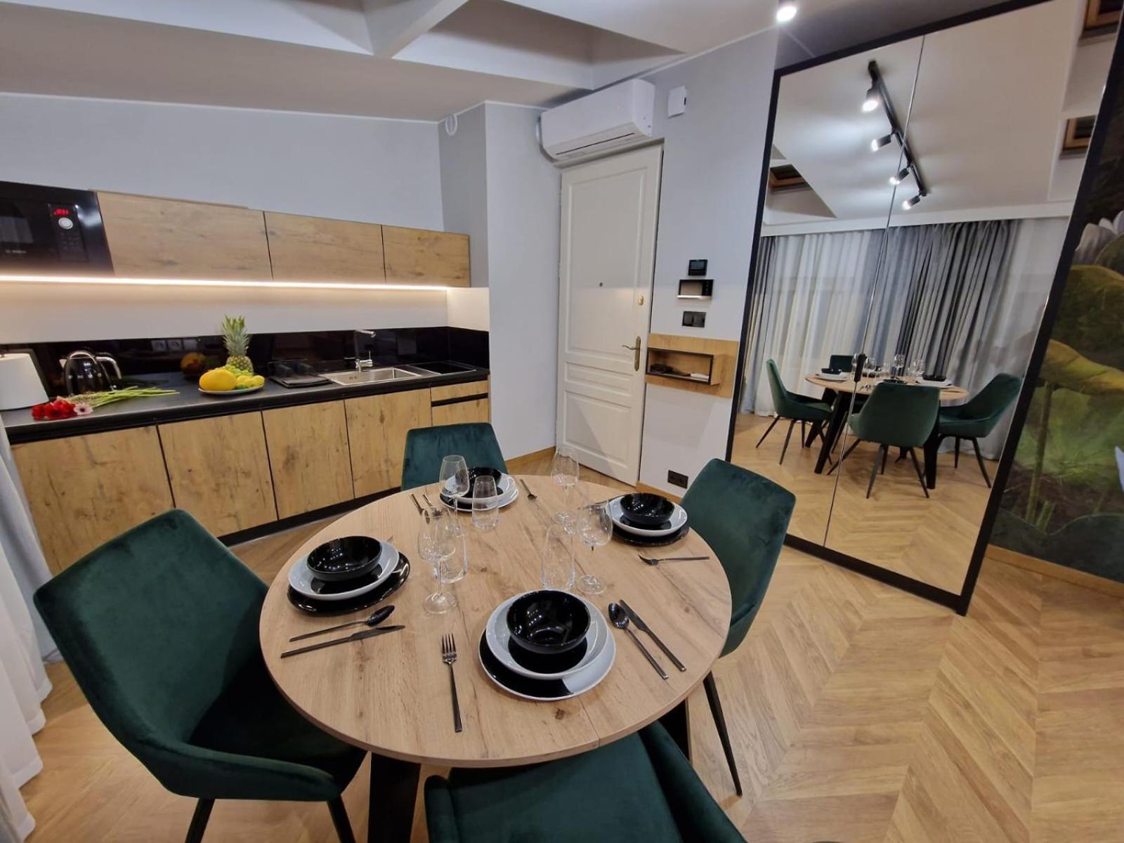 Apartamenty Sebastiana Krakow Luaran gambar